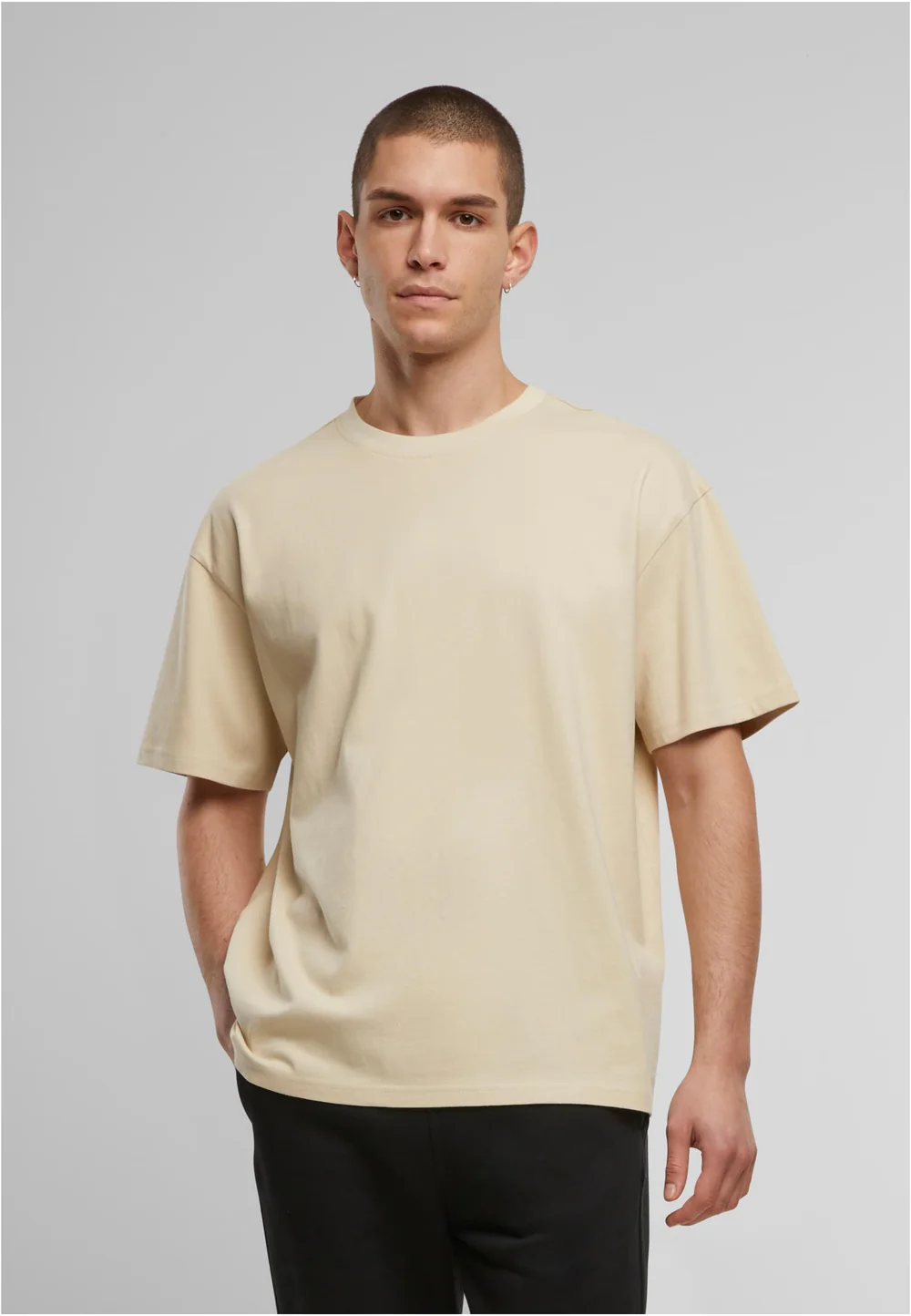 Modisches Oversized Tee