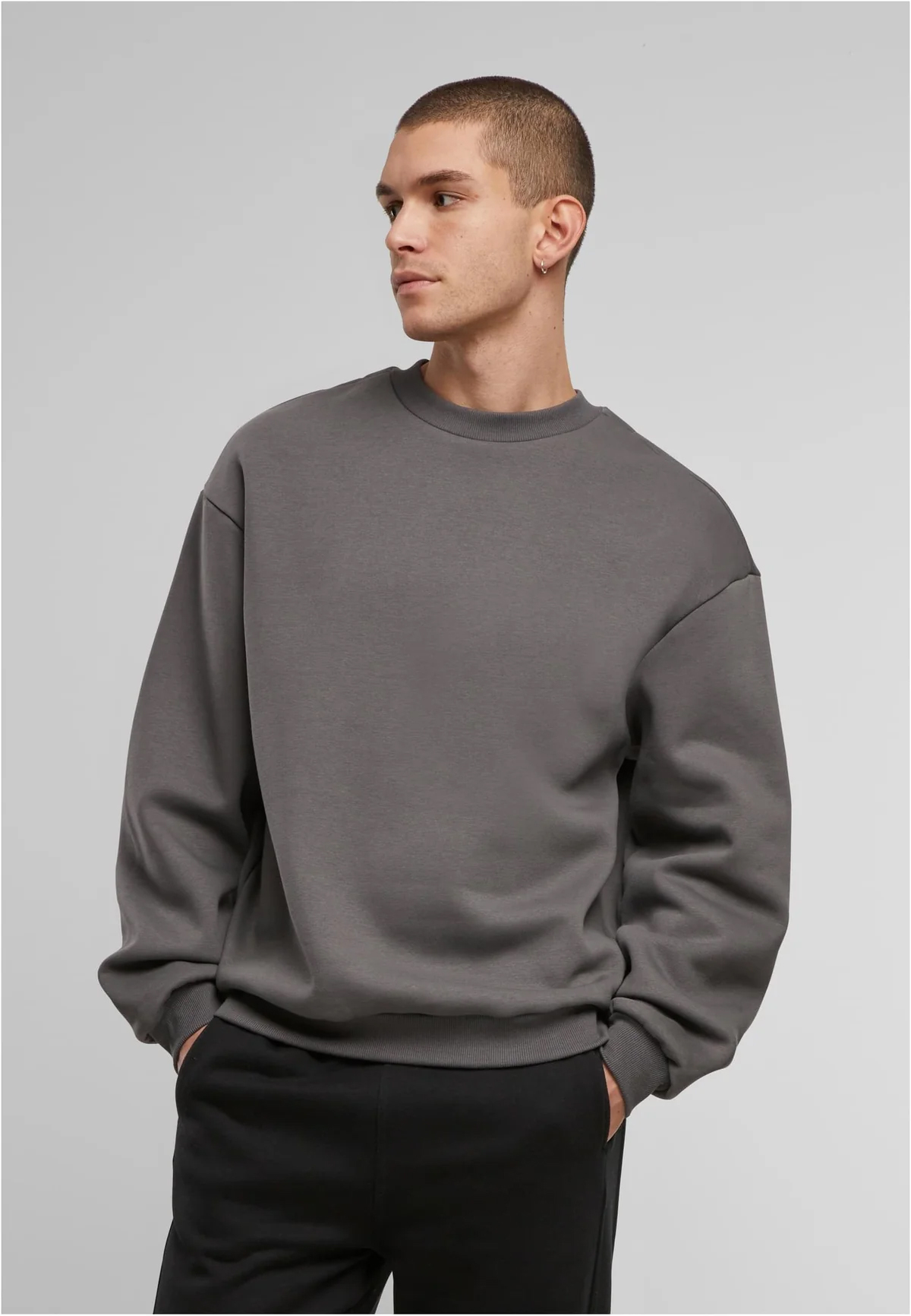 Oversized Crewneck Sweatshirt