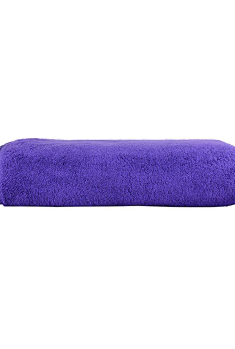 Badetuch mit diagonalem Satinstreifen an der Bordüre