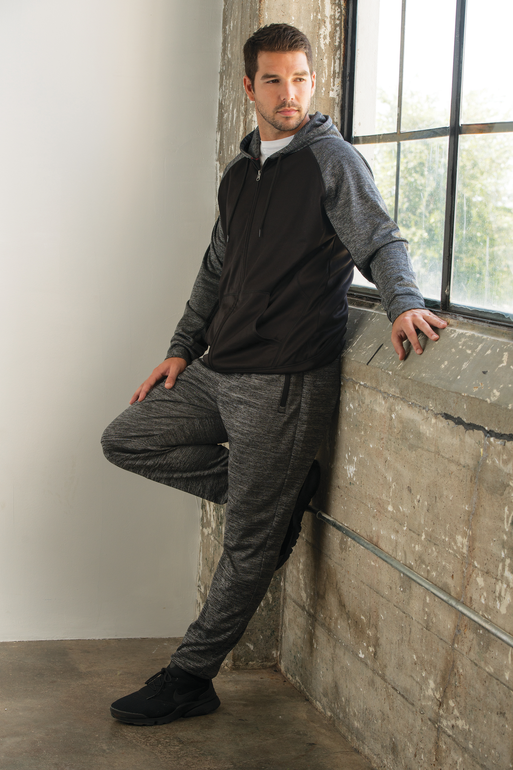 Tech Fleece Knit Jogger Pant