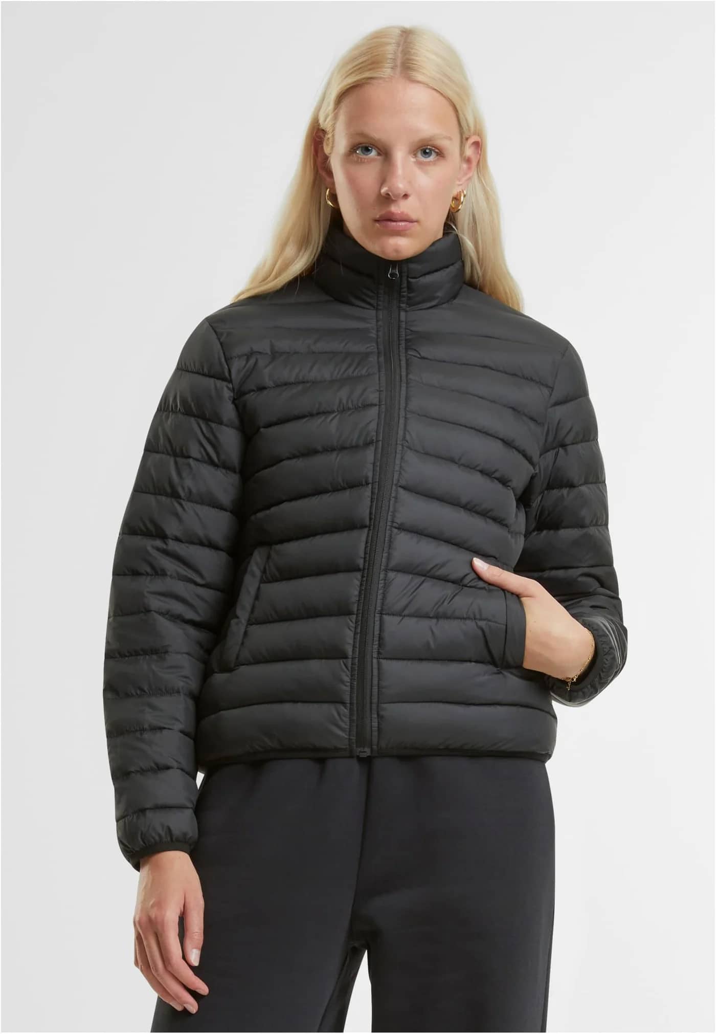 Ladies Light Puffer Jacket